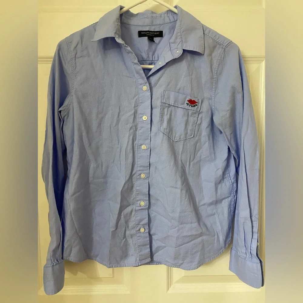 Banana Republic Blue Quinn Boy Fit Button Down - Picture 5 of 10